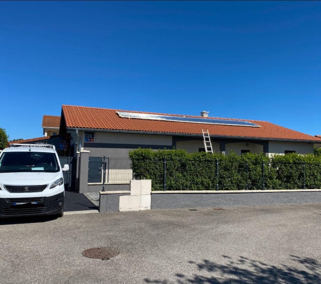 hyfrofugation-gris-anthracite-avant hydrofugation de toiture avant